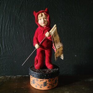 Bethany Lowe Halloween Child in Devil Costime Figurine Trick Or Treat Banner